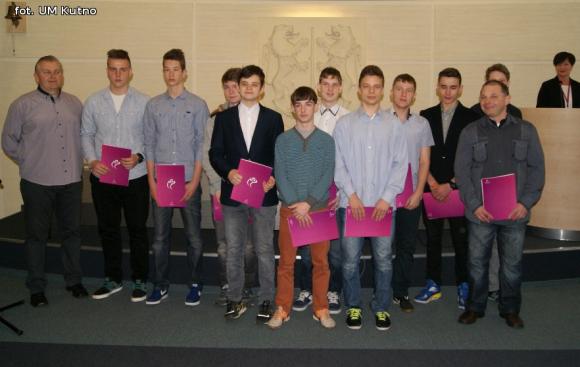 Prezydent wręczył nagrody sportowcom