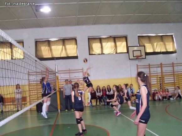 Dziewczęta z ZS w Żychlinie po raz czwarty mistrzem powiatu