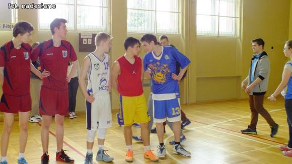 Gimnazjum nr 1 w Kutnie wygrało Caspro-Basket Cup