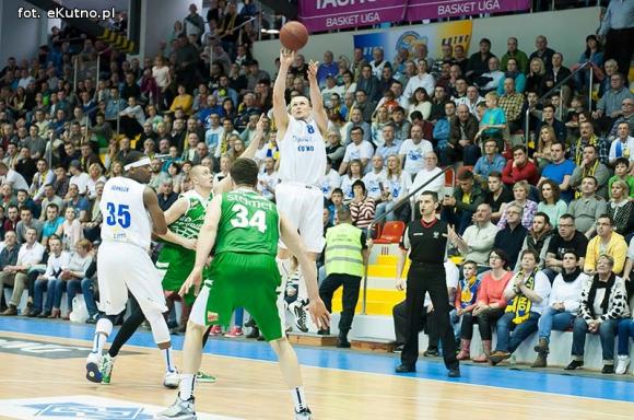 Polfarmex pechowo przegrywa ze Stelmetem