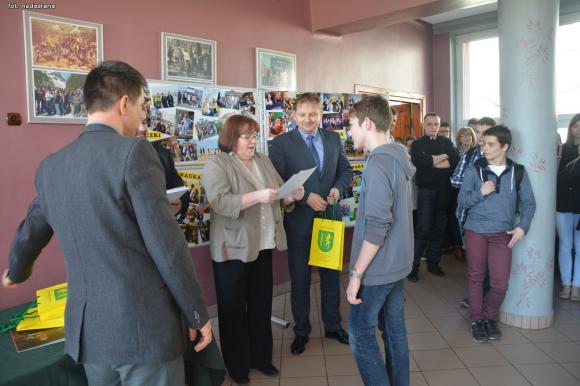 XI matematyczne zmagania gimnazjalistów w Kasprowiczu