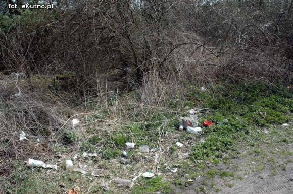 Miejskie obrazki. Przygotowania do sprzątania?