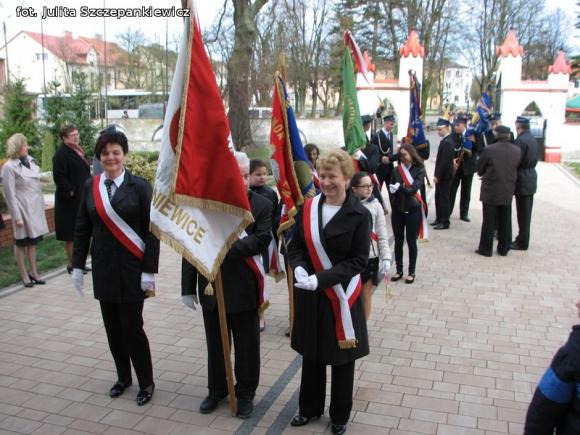 Reminiscencje: Uroczystości Katyńskie w Krośniewicach