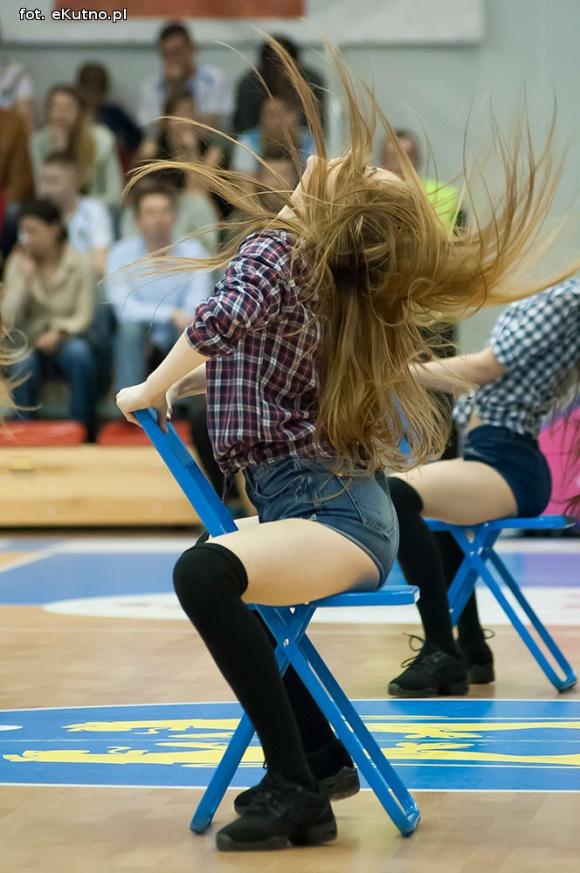 Polfarmex wygrywa z Anwilem