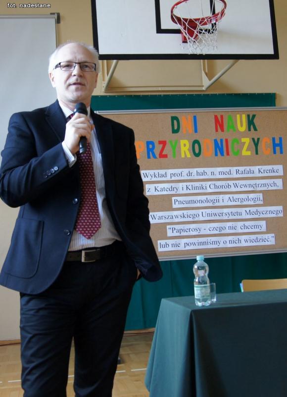 II LO w Kutnie odwiedził prof. dr hab. n. med. Rafał Krenke