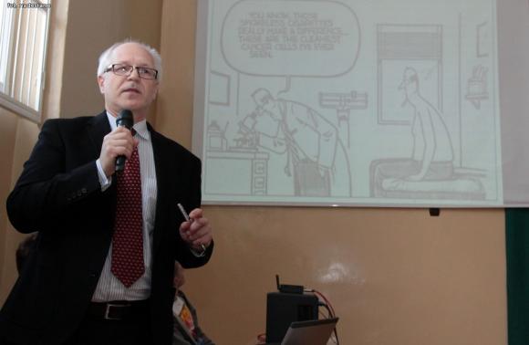 II LO w Kutnie odwiedził prof. dr hab. n. med. Rafał Krenke