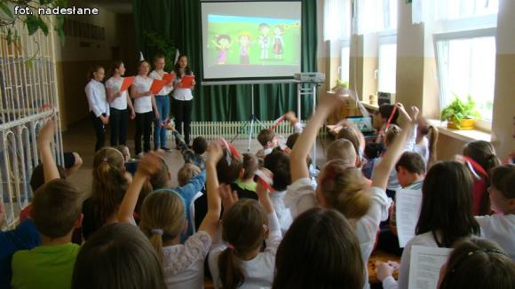 Szkoła Podstawowa w Strzegocinie: Patriotyczna przerwa