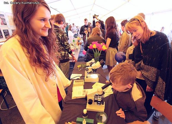 Od zabawy do nauki. Udany pierwszy Kutnowski Piknik Naukowy