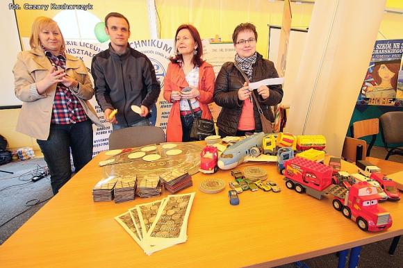 Od zabawy do nauki. Udany pierwszy Kutnowski Piknik Naukowy