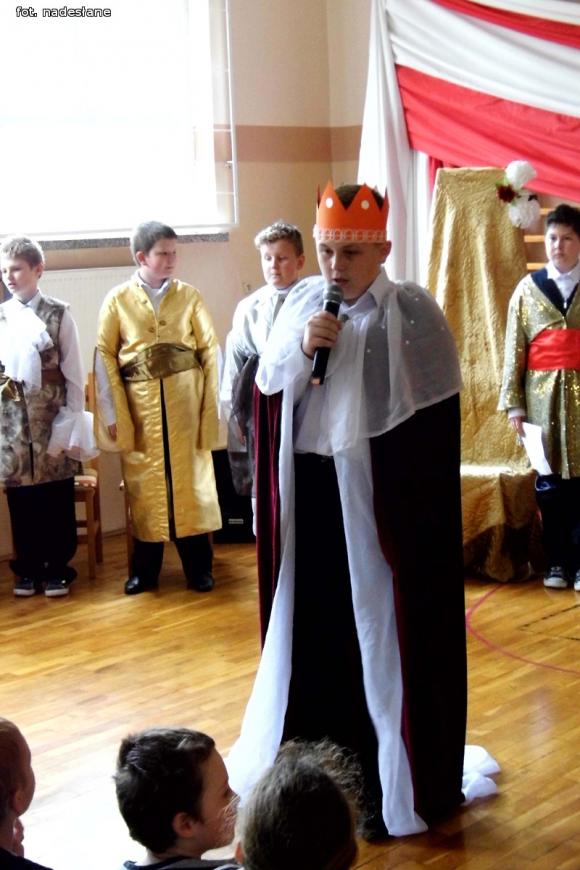 Uczniowie z Szewc Nadolnych o Konstytucji 3 Maja