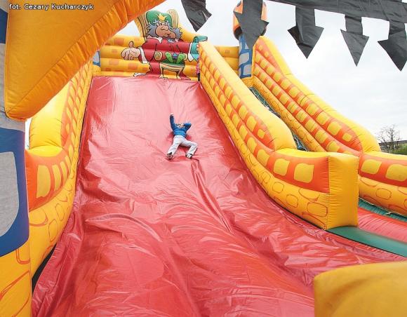 Mali kutnianie w lunaparku