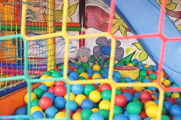 Mali kutnianie w lunaparku