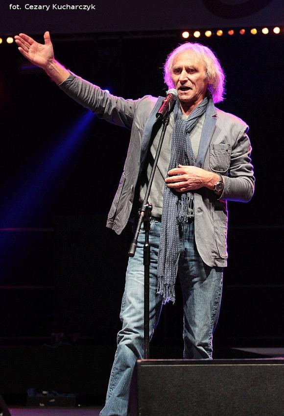 Jerzy Kryszak w Kutnie. Aktualna sytuacja polityczna z dowcipnym komentarzem