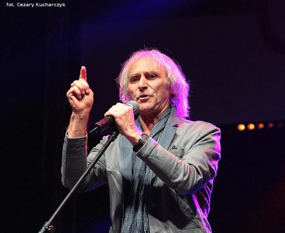 Jerzy Kryszak w Kutnie. Aktualna sytuacja polityczna z dowcipnym komentarzem