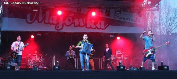 Hej ludzie, po to żyjemy, aby dawać miłość innym. Enej na koniec majówki