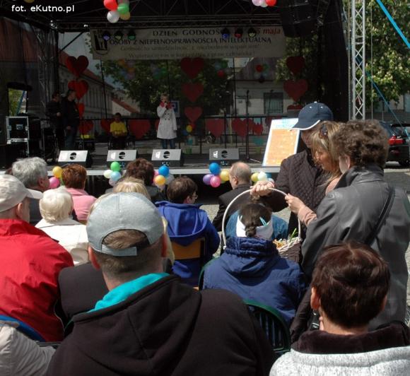 Dziś solidaryzujemy się z osobami z niepełnosprawnością intelektualną