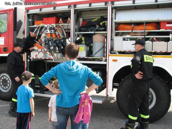Strażacki piknik show w Krośniewicach