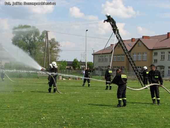Strażacki piknik show w Krośniewicach