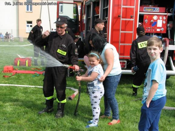 Strażacki piknik show w Krośniewicach