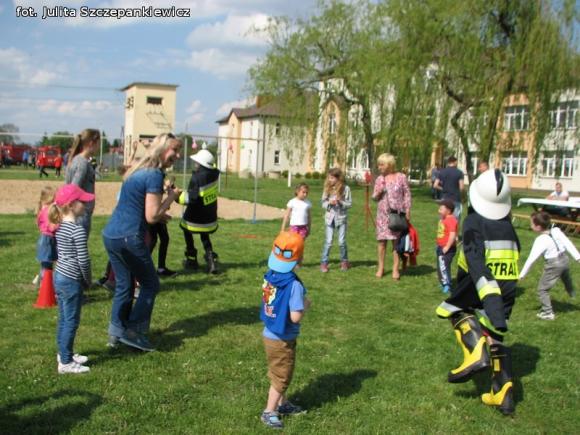 Strażacki piknik show w Krośniewicach