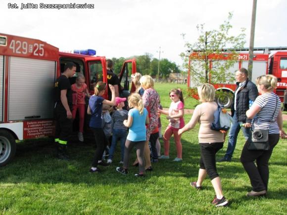 Strażacki piknik show w Krośniewicach