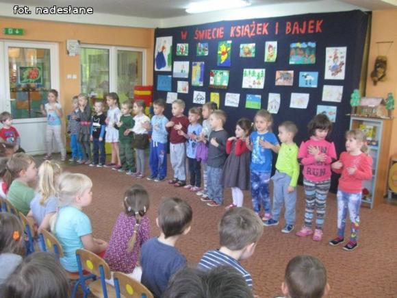 W Stokrotce w świecie książek i bajek