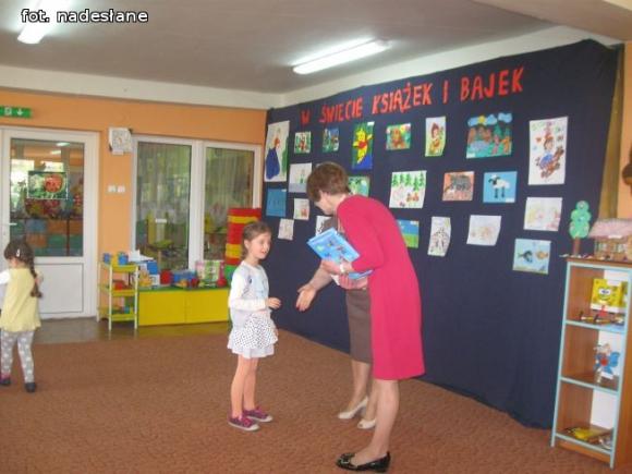 W Stokrotce w świecie książek i bajek