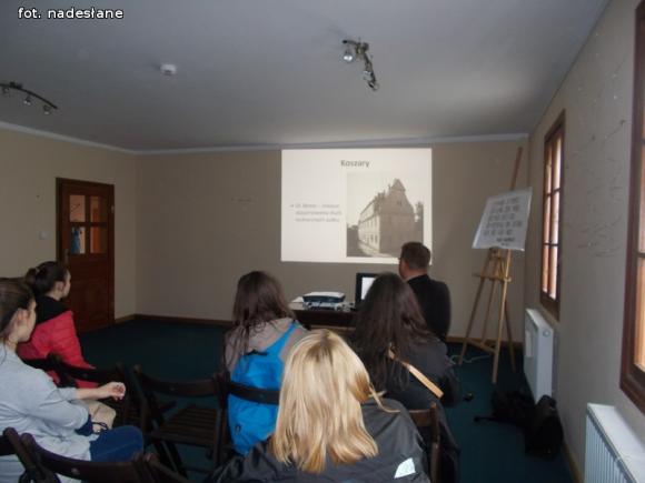 Szli śladami historii i zabytków Kutna oraz dziejów 37 Łęczyckiego Pułku Piechoty