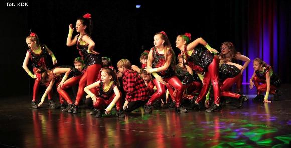 Wyniki siedemnastych Konfrontacji Różnych Form Tanecznych