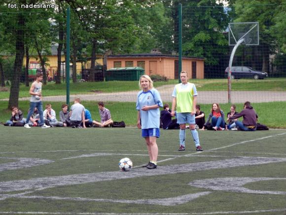 Turniej piłki nożnej dziewcząt Trójka Cup