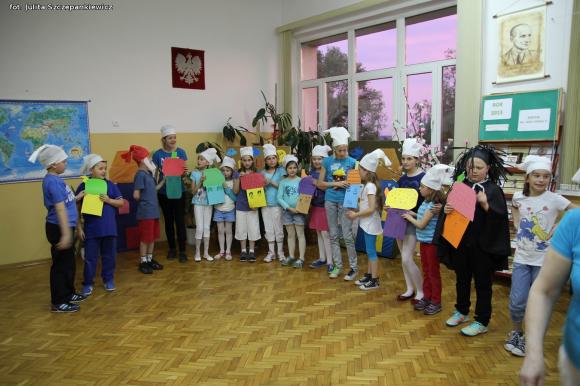 Smerfowa Noc Bibliotek w Krośniewicach