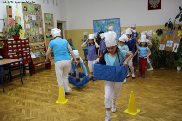 Smerfowa Noc Bibliotek w Krośniewicach