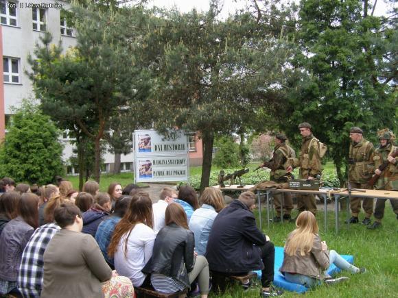 Pamięć dla pokoju - XXXI Dni Historii w Kasprowiczu