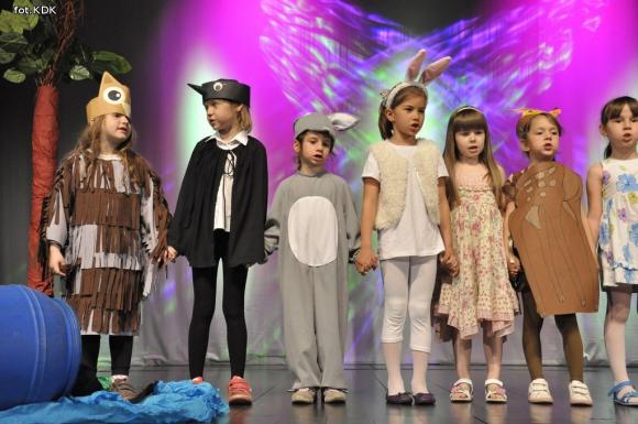 Drugi dzień Przeglądu Teatrów Dziecięcych i Młodzieżowych w KDK