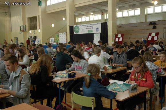 Trwają Ogólnopolskie Mistrzostwa Szkół w SCRABBLE w Kutnie