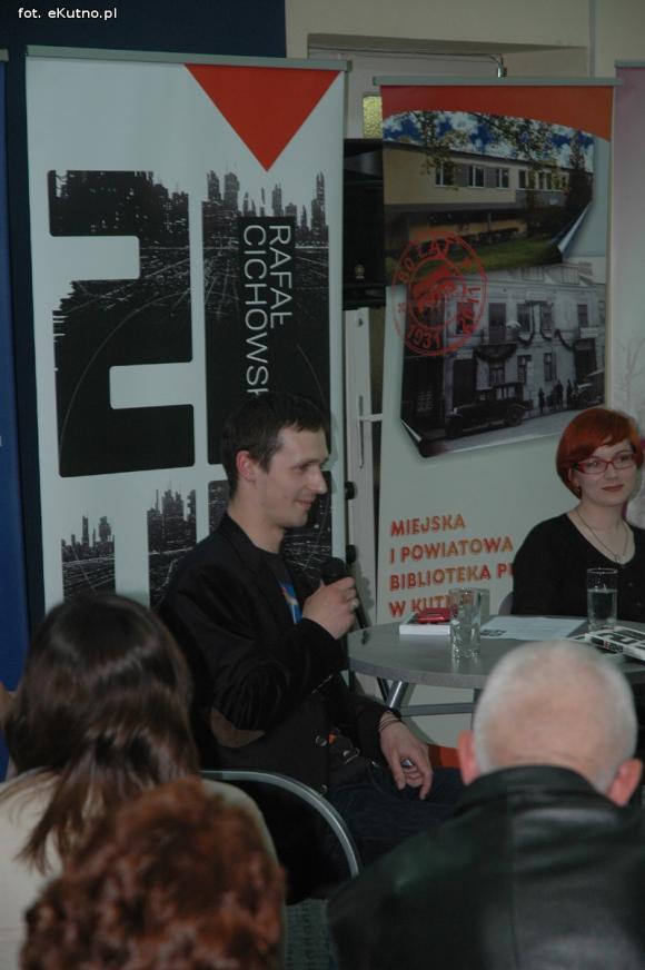 Bardzo dobra książka tanio. Spotkanie z Rafałem Cichowskim