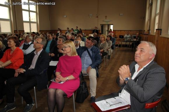 Reminiscencje: W Krośniewicach poetycki wieczór z Markiem Piotrowskim