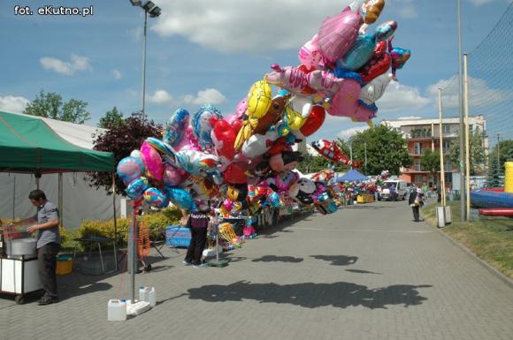 Zapraszamy na Rodzinny zawrót głowy. Atrakcje na miejskim stadionie