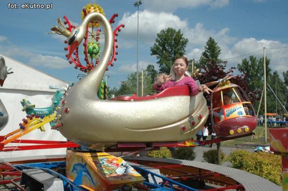 Zapraszamy na Rodzinny zawrót głowy. Atrakcje na miejskim stadionie