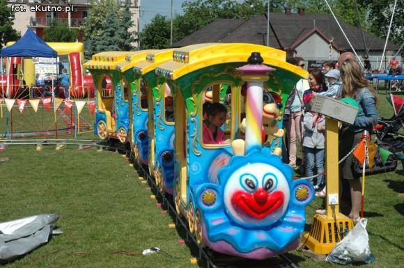 Zapraszamy na Rodzinny zawrót głowy. Atrakcje na miejskim stadionie