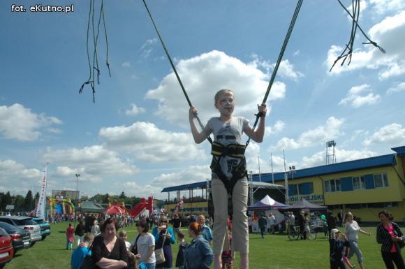 Zapraszamy na Rodzinny zawrót głowy. Atrakcje na miejskim stadionie