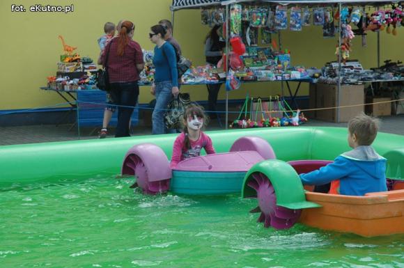 Zapraszamy na Rodzinny zawrót głowy. Atrakcje na miejskim stadionie