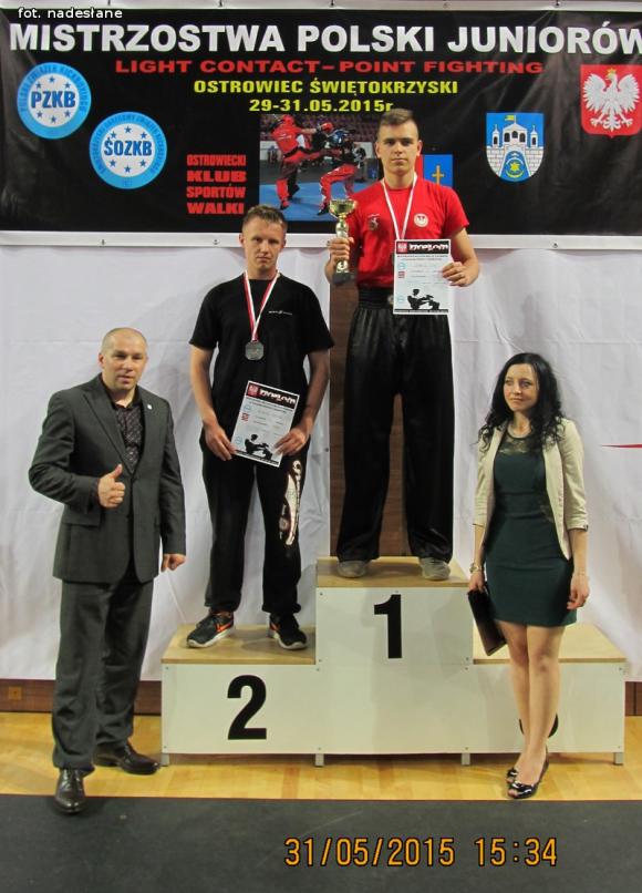 Kutnowscy kickbokserzy ze złotem