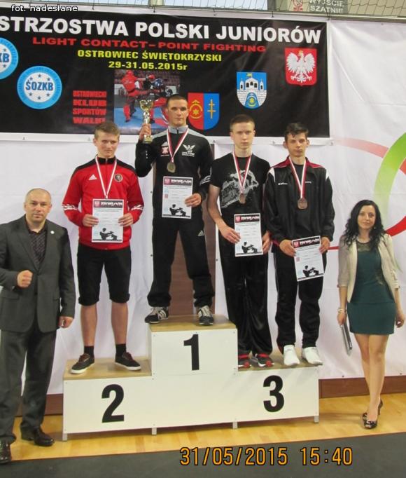 Kutnowscy kickbokserzy ze złotem