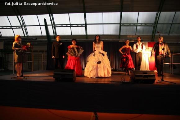 Krośniewice świętowały ćwierćwiecze funkcjonowania odrodzonego samorządu