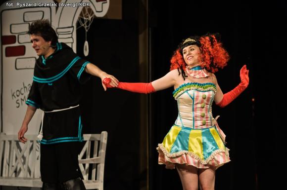 Recenzja: 40. premiera Grupy Teatralnej od jutra każdego rozweseli