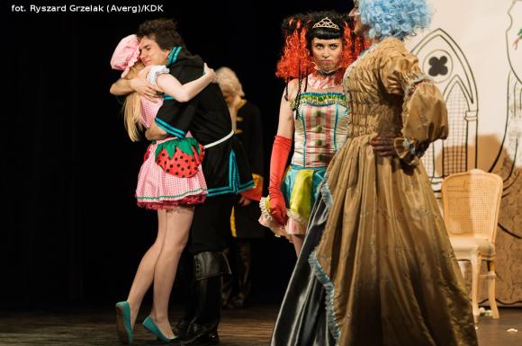 Recenzja: 40. premiera Grupy Teatralnej od jutra każdego rozweseli