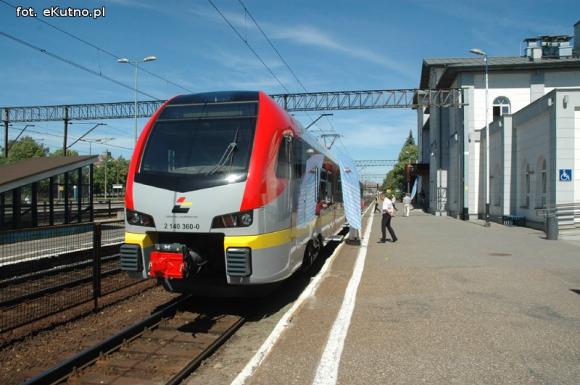 Nowoczesny FLIRT3 zawiezie nas do Łodzi