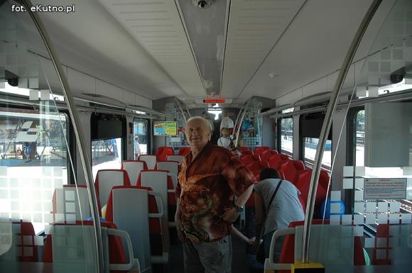 Nowoczesny FLIRT3 zawiezie nas do Łodzi