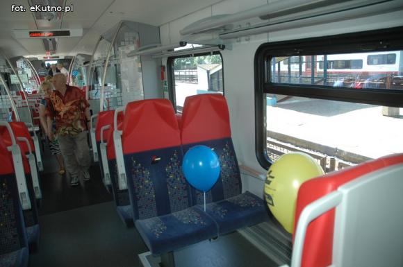 Nowoczesny FLIRT3 zawiezie nas do Łodzi